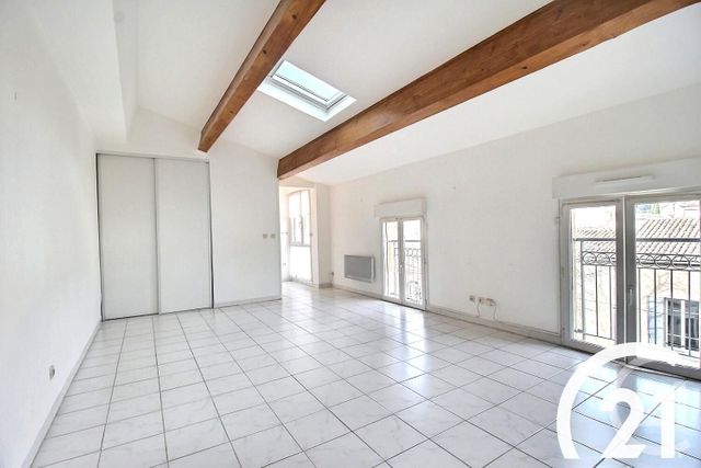 Appartement T2 à louer - 2 pièces - 41.4 m2 - CAVAILLON - 84 - PROVENCE-ALPES-COTE-D-AZUR - Century 21 Coeur De Provence